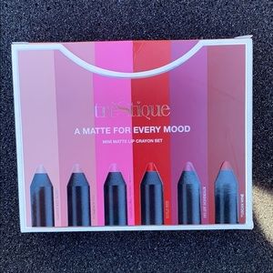 Trèstique- Matte for Every Mood